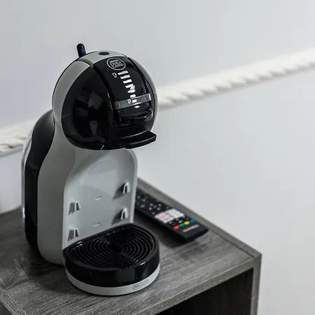 Apartamento Modern Flat In The Heart Of Near Man *